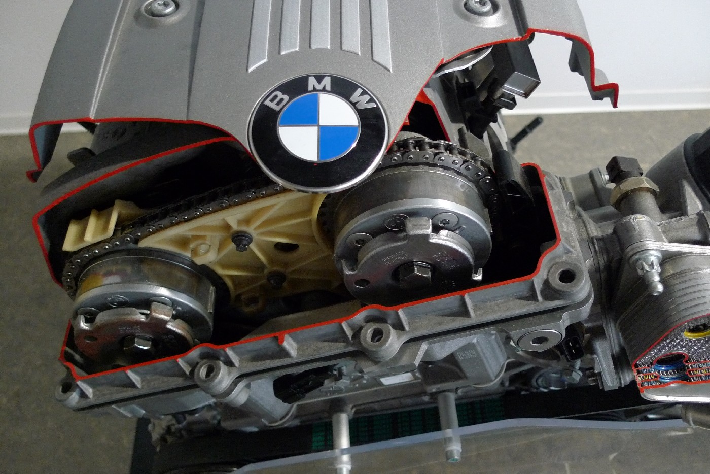 VANOS units on the intake and exhaust camshafts of a BMW N52 engine